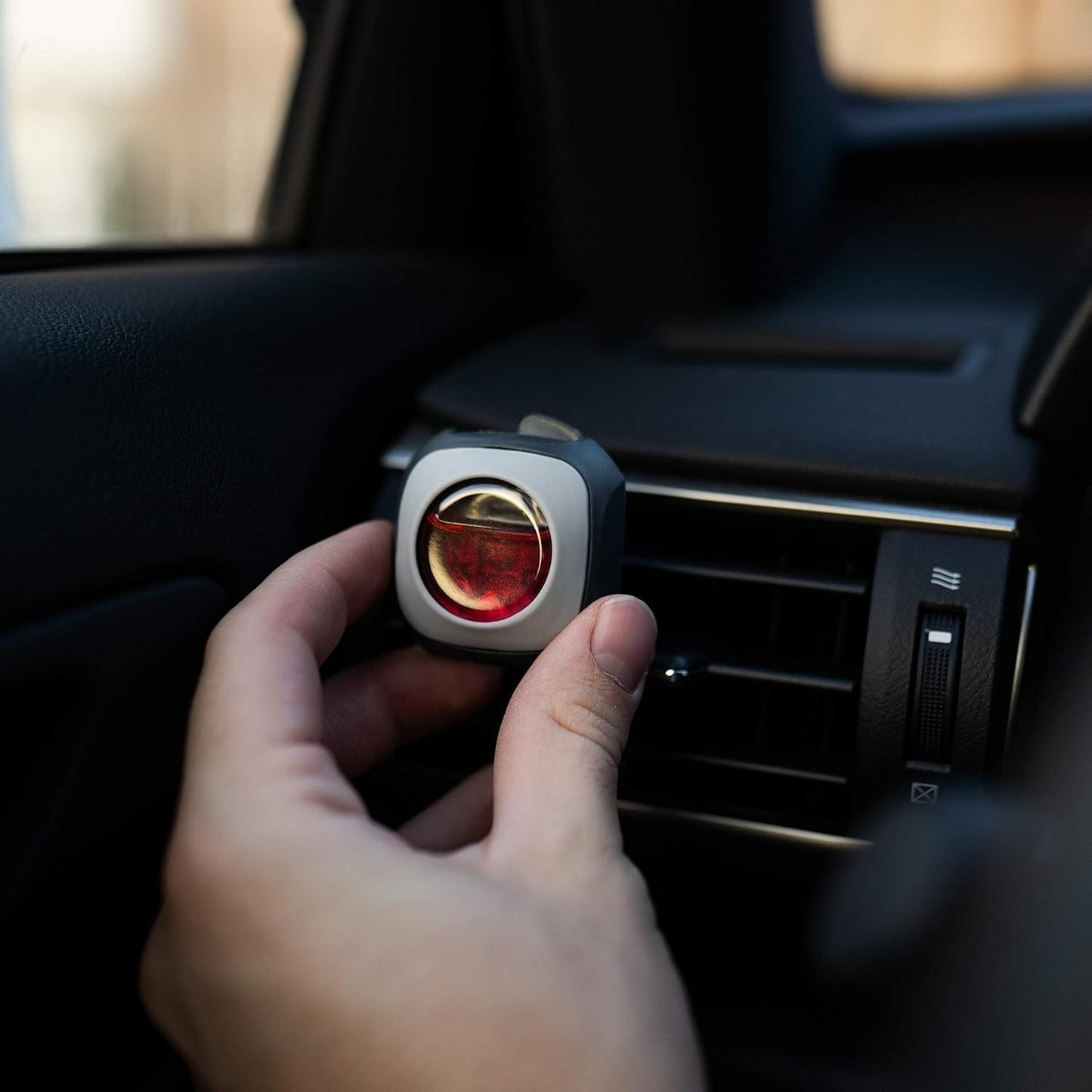 Car Air Freshener, New Car Scent Air Freshener Clip – 6 Vent Clips, 4ml Each, Delivering Extended Car Refreshment and Efficient Odor Elimination for Up to 150 Days.